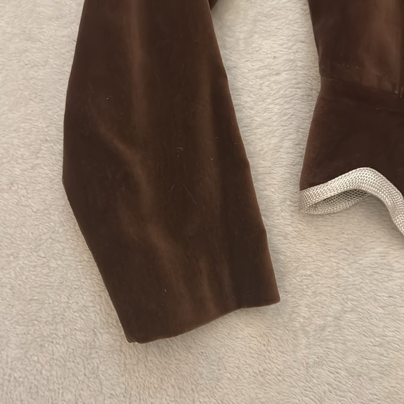 Vintage Cropped Vevleteen Blazer - Picture 4 of 9